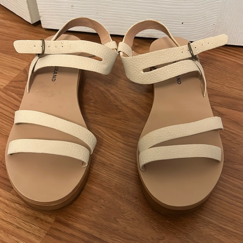 Lucky Brand sandals